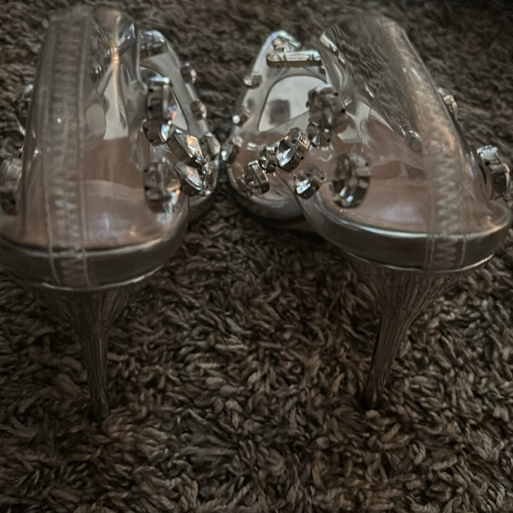 Glass Slippers 💎 - Picture 7 of 7
